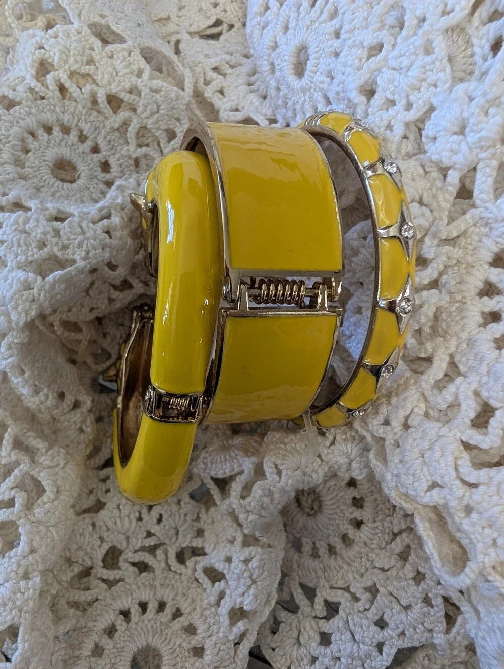 Bracelet Bundle Yellow Enamel Hinge Bangle Set (3) NWT Manluck